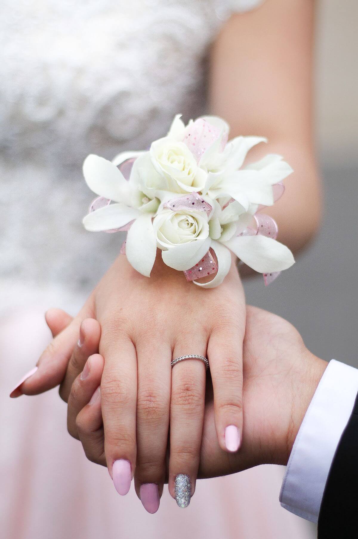 Glamorous Bridal Nail Art Ideas For 2021