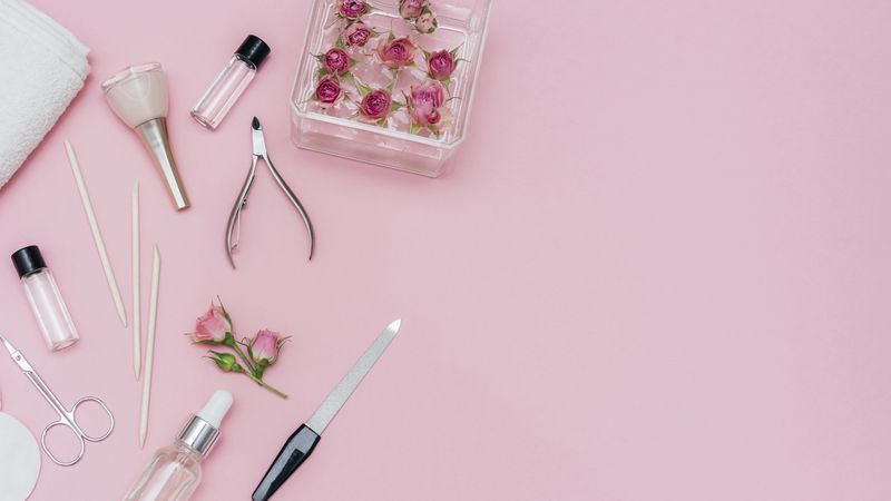 Glamorous Bridal Nail Art Ideas For 2021